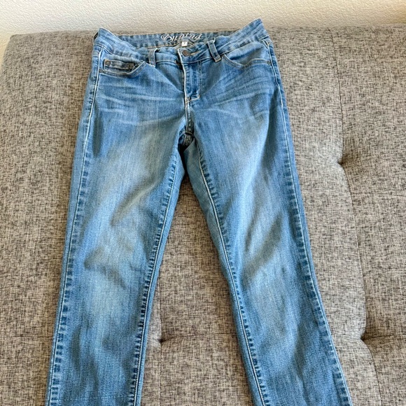 Eunina Light Blue Skinny Jeans - Picture 1 of 6
